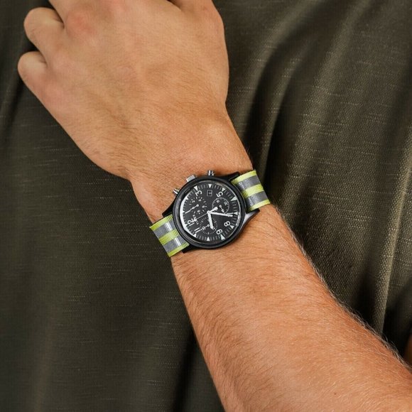 $175 MSRP~ Timex MK1 Aluminum Chronograph 40 mm Reflective Strap Watch - Picture 7 of 8